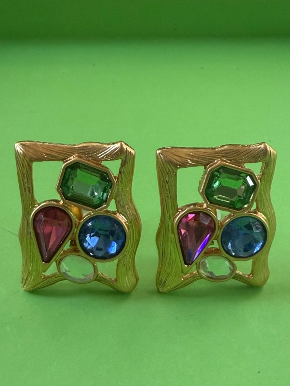 MULTI COLOR CRYSTAL EARRINGS -Signed-BAUER ✨Clip-On✨FUN CANDY CRYSTAL DESIGN ✨ - Picture 14 of 14